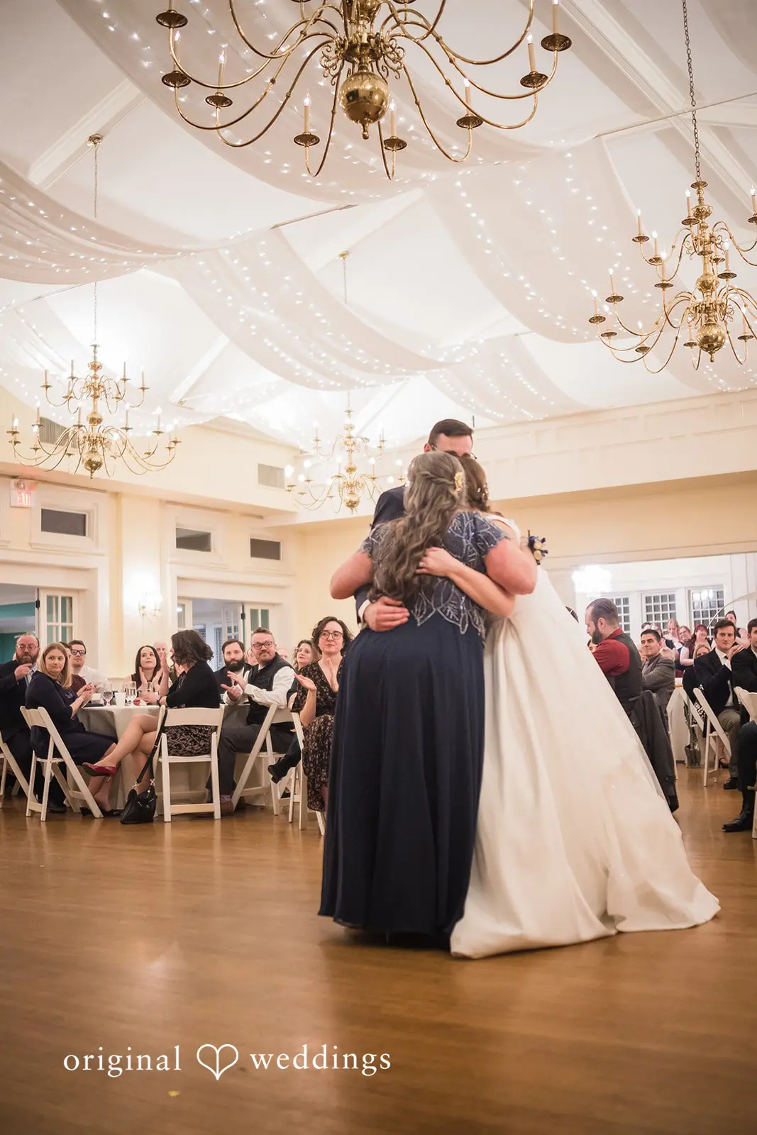 Hannah + John The Glendale Lyceum Wedding // Hannah & John -