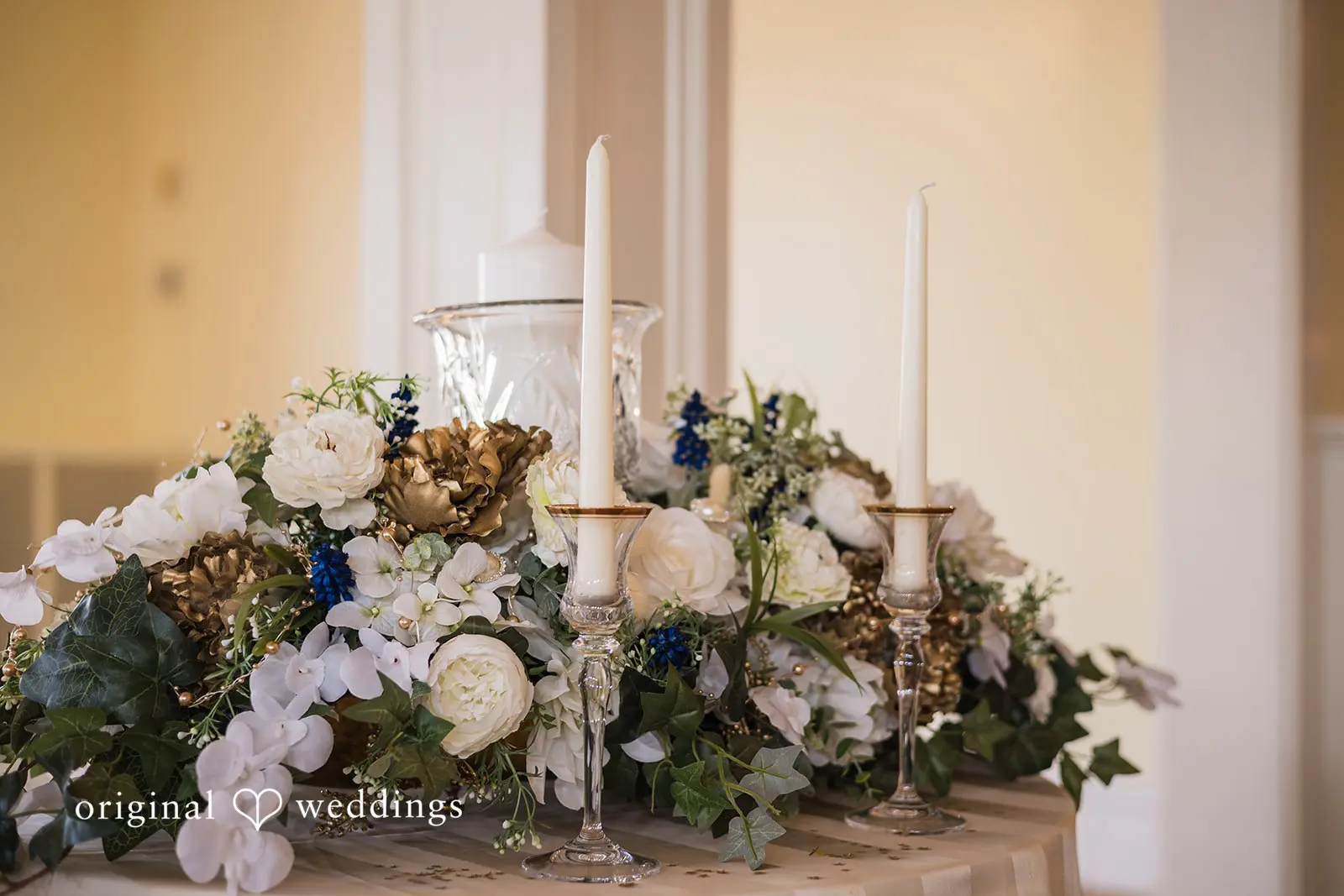 Hannah + John The Glendale Lyceum Wedding // Hannah & John -