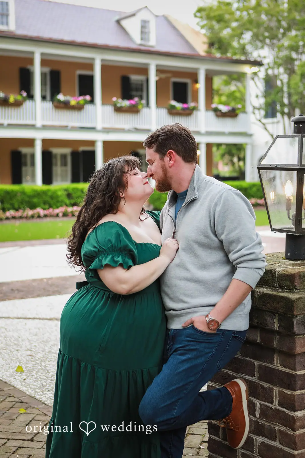 Bethany + Kirby The Governor Thomas Bennet House Engagement // Bethany & Kirby -