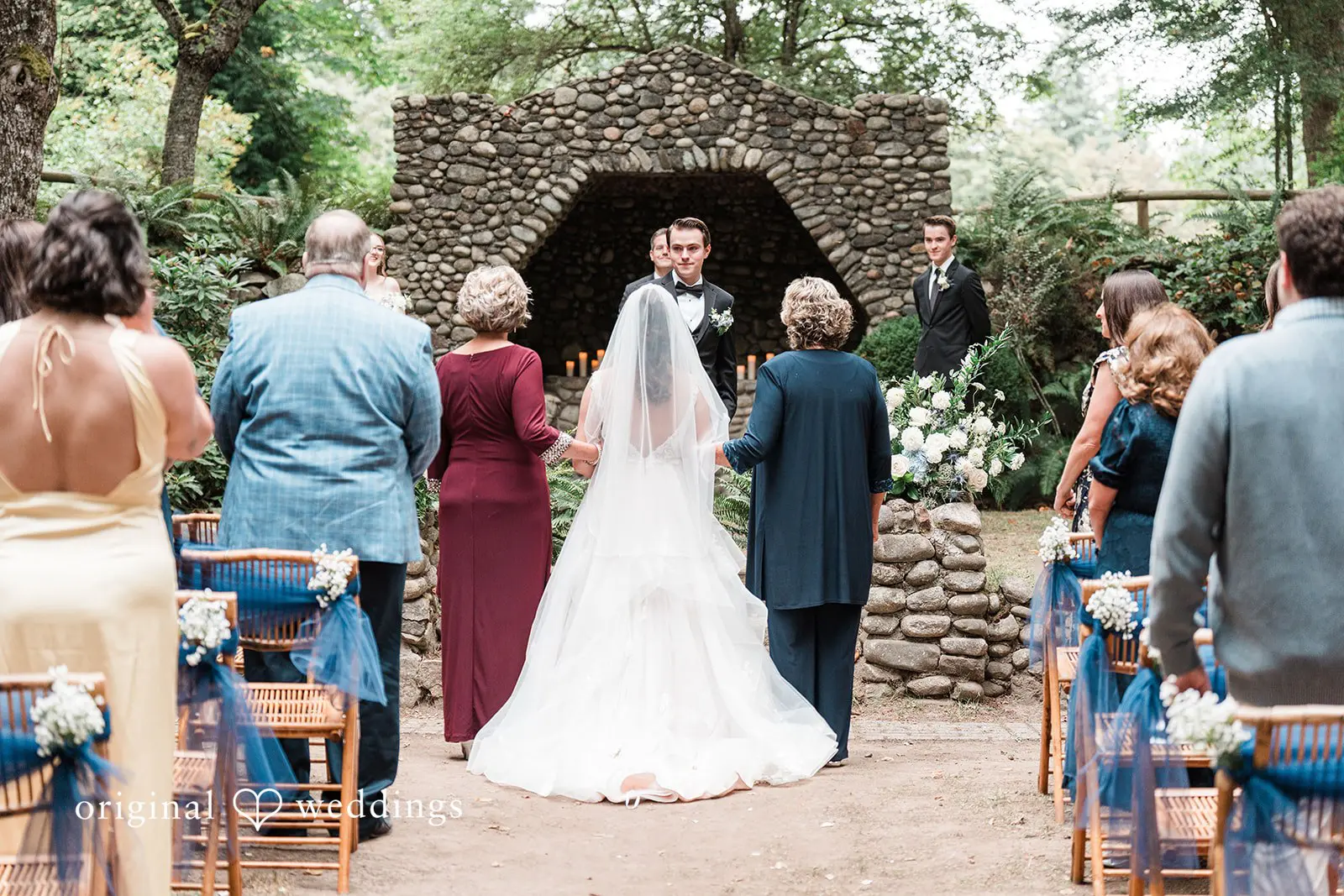Sydney + Carson The Lodge at St. Edward State Park Wedding // Sydney & Carson -