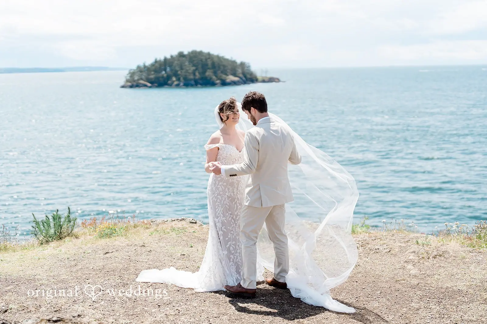 Kendall + Dean The Nantucket Inn Anacortes Wedding // Kendall & Dean -