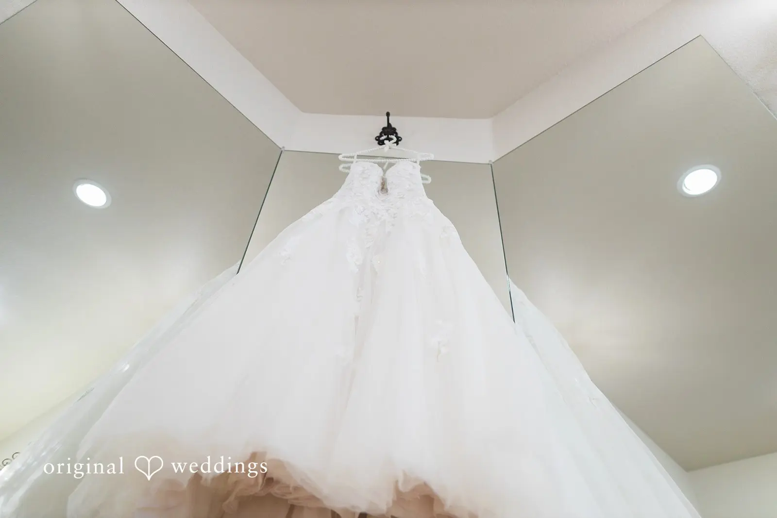 Sara + Isai The Springs McKinney Wedding // Sara & Isai -