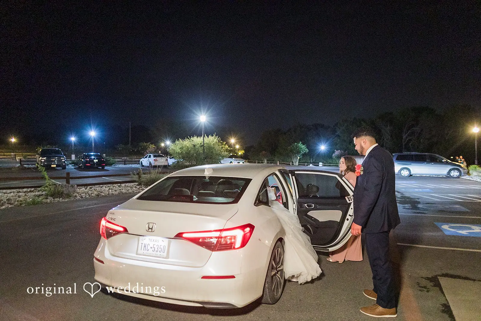 Sara + Isai The Springs McKinney Wedding // Sara & Isai -