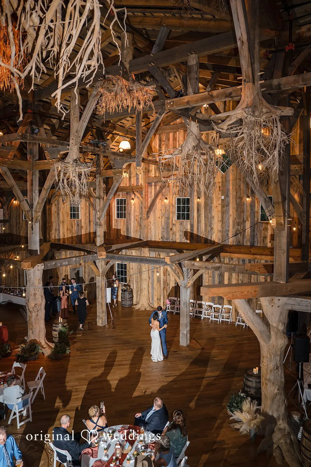 The Swan Barn Door Wedding //Jacqueline & Zachery -