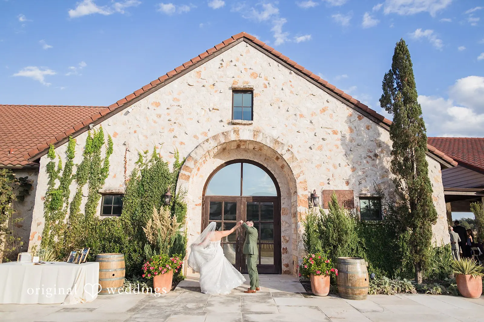 The Vineyard at Florence Wedding // Sullivan & Pedro -