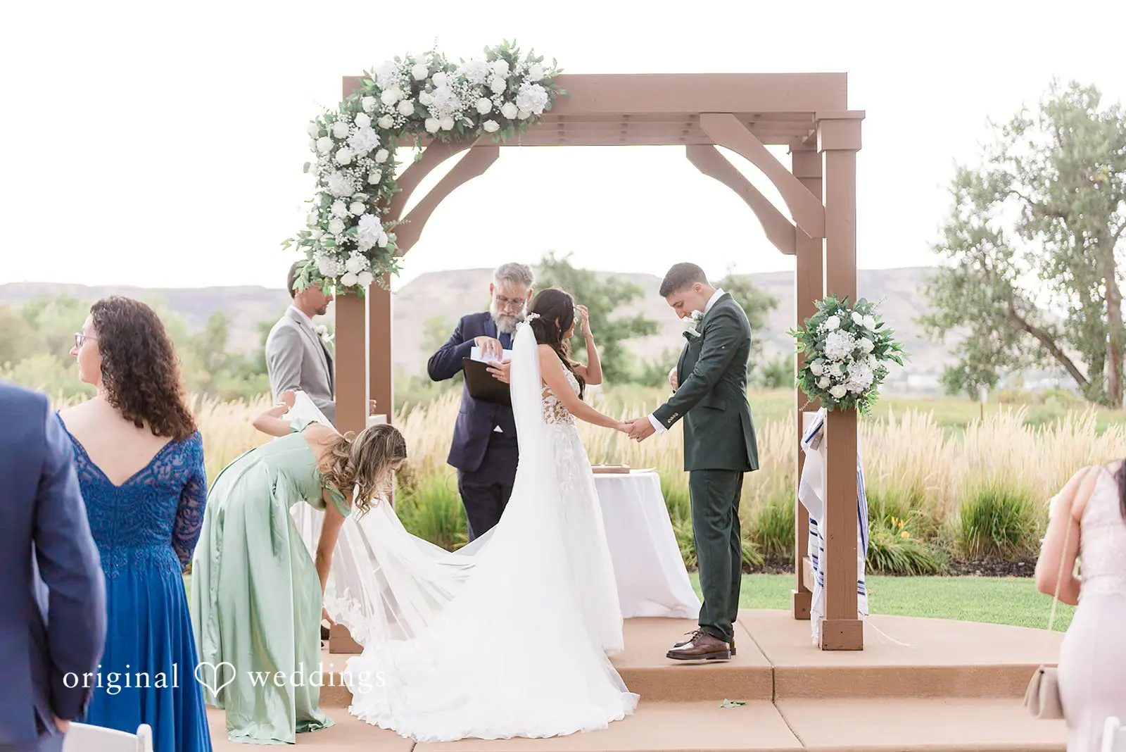 Joshua + Karla The Vista at Applewood Golf Course Wedding // Joshua & Karla -