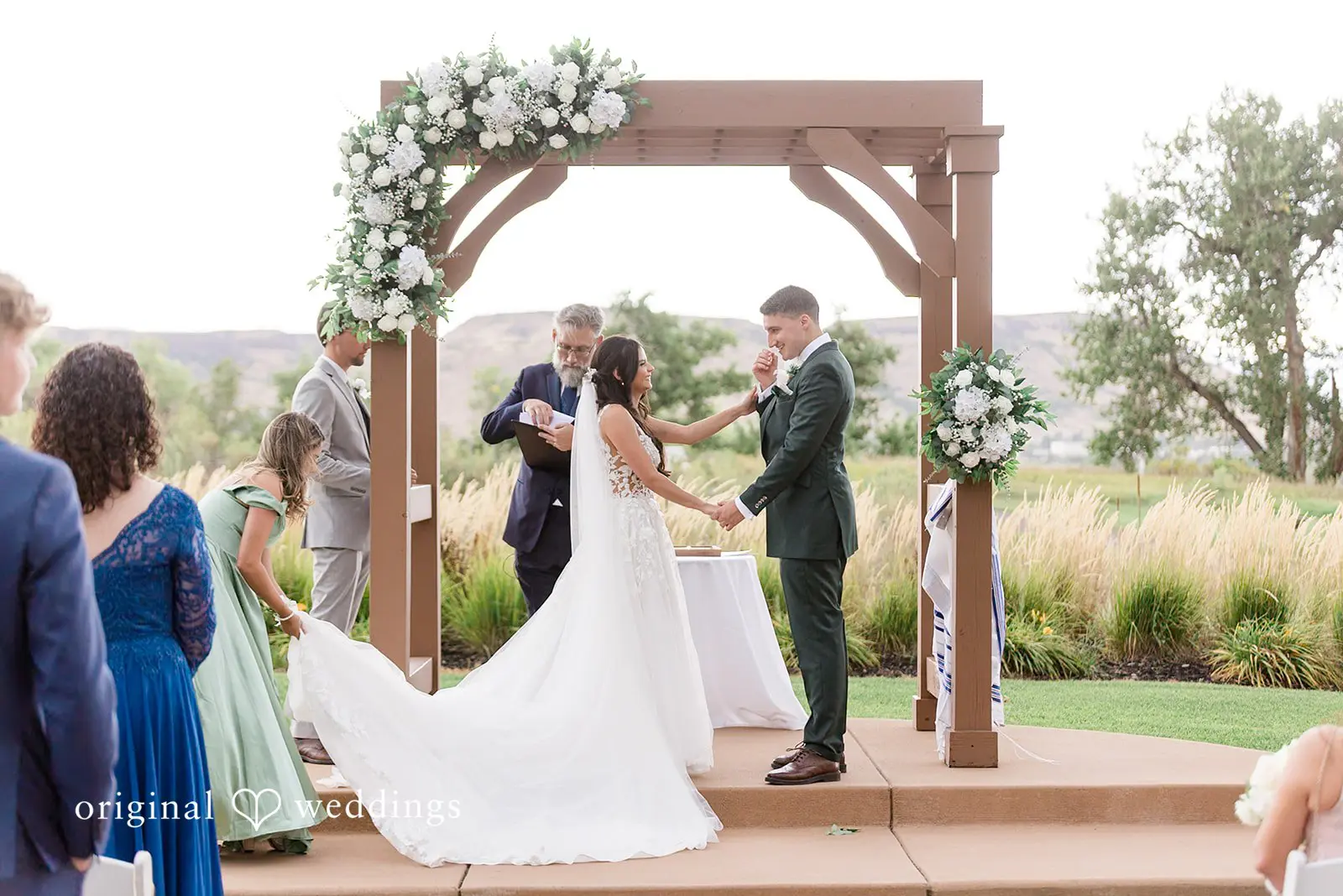 Joshua + Karla The Vista at Applewood Golf Course Wedding // Joshua & Karla -