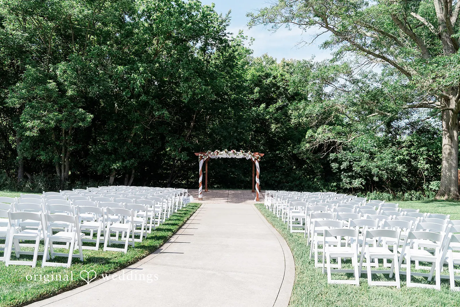 Grace + Andrew The Woodlands at Algonkian Wedding // Grace & Andrew -