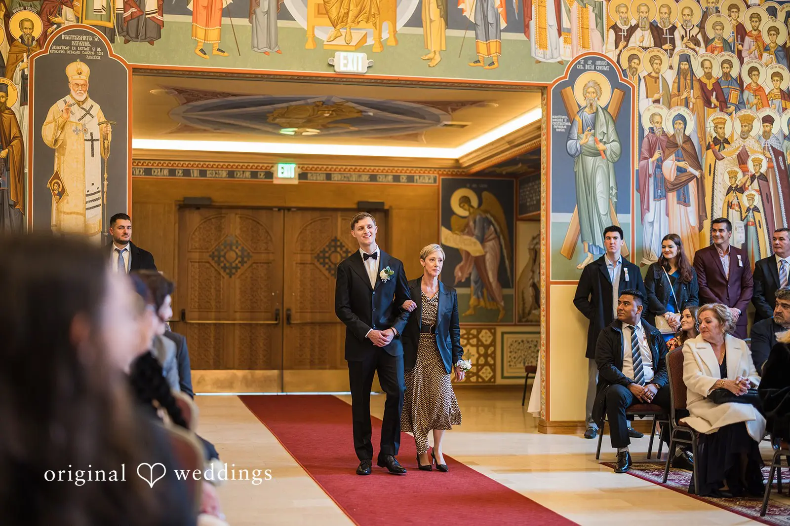 Three Holy Hierarchs Romanian Orthodox Church Wedding // Suzana & Nikola -