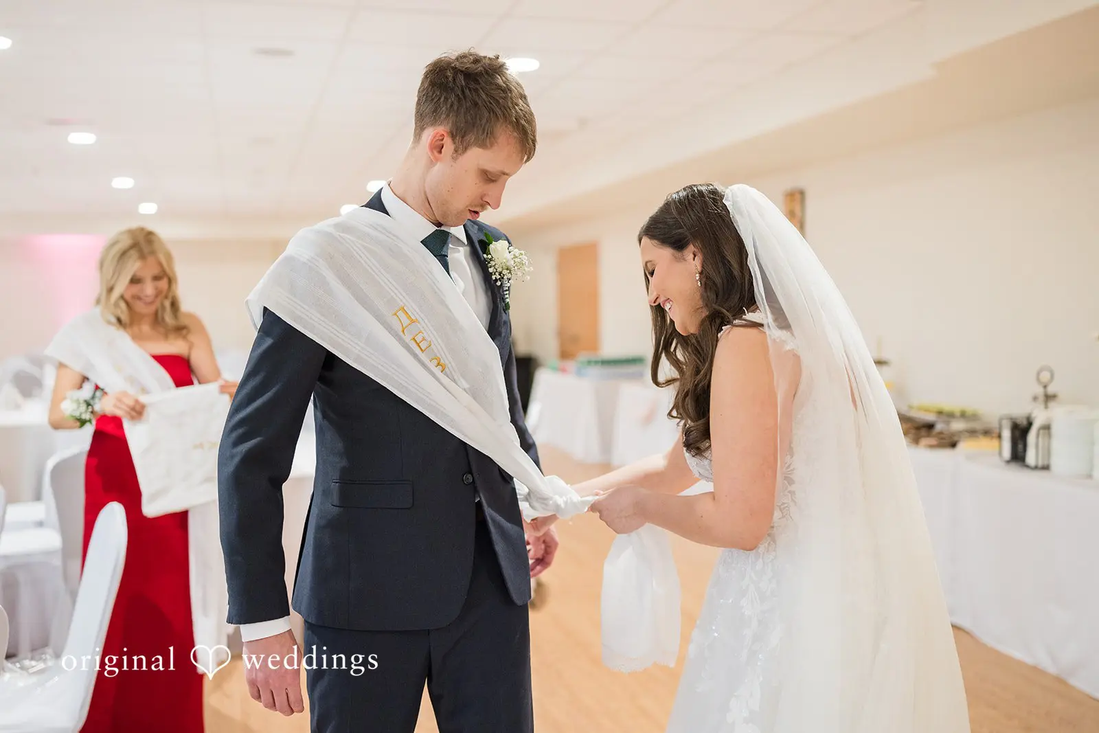 Three Holy Hierarchs Romanian Orthodox Church Wedding // Suzana & Nikola -