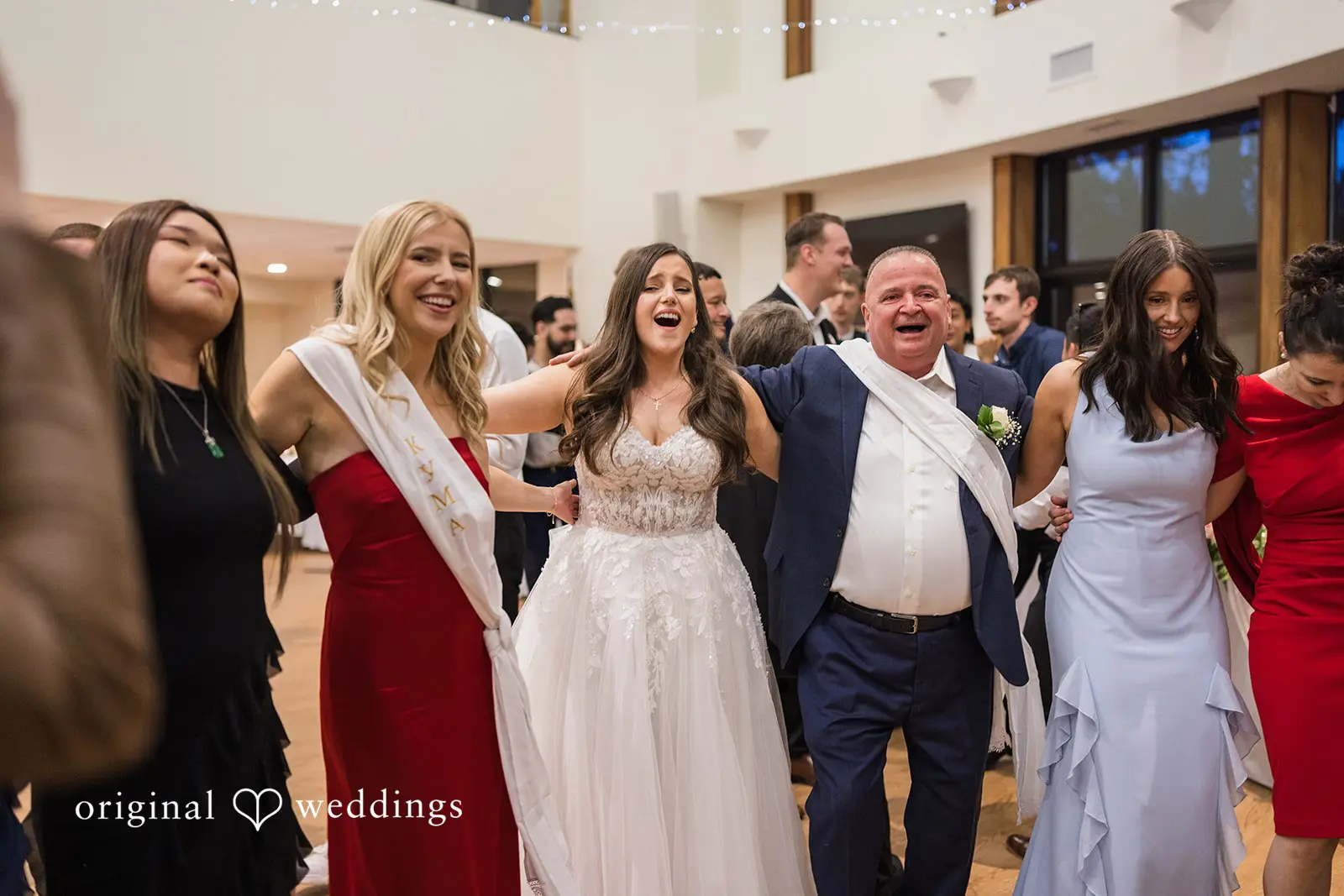 Three Holy Hierarchs Romanian Orthodox Church Wedding // Suzana & Nikola -