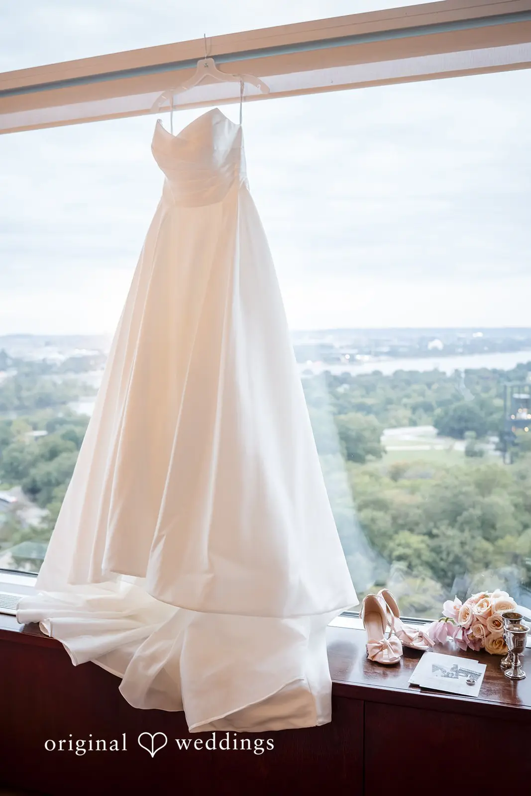 Christine + Bernie Top of the Town Wedding // Christine & Bernie -