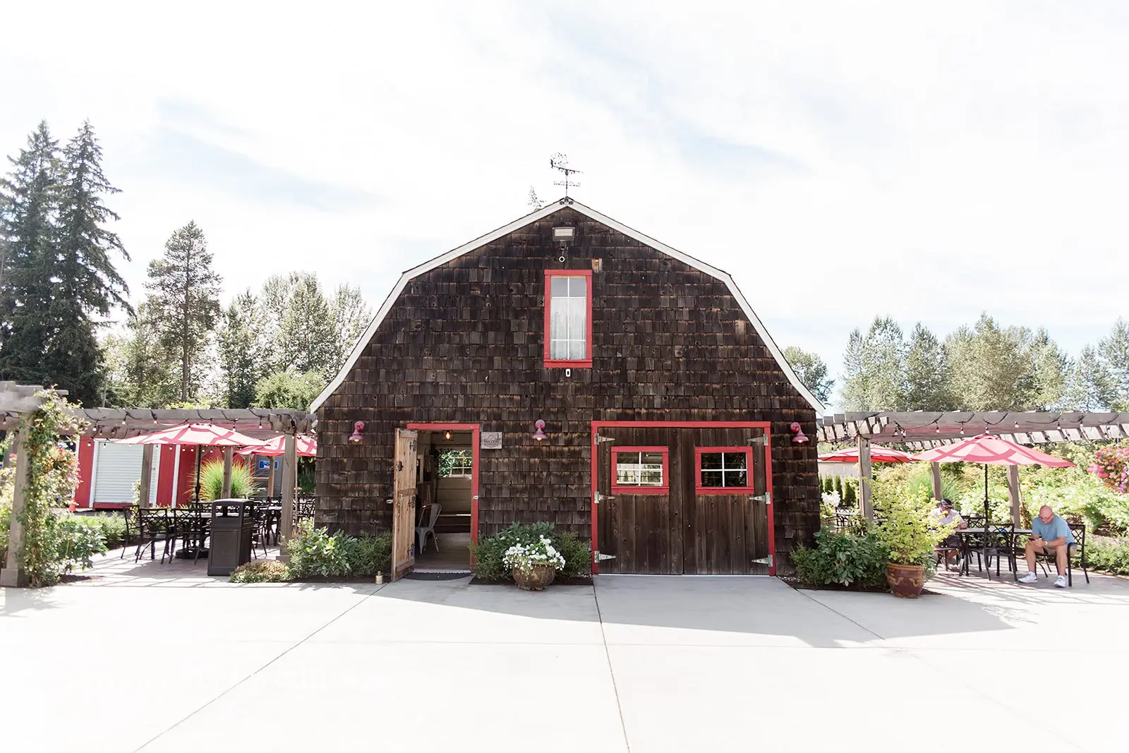 Stacia + Michael Trillium Nursery Farm Wedding // Stacia & Michael -
