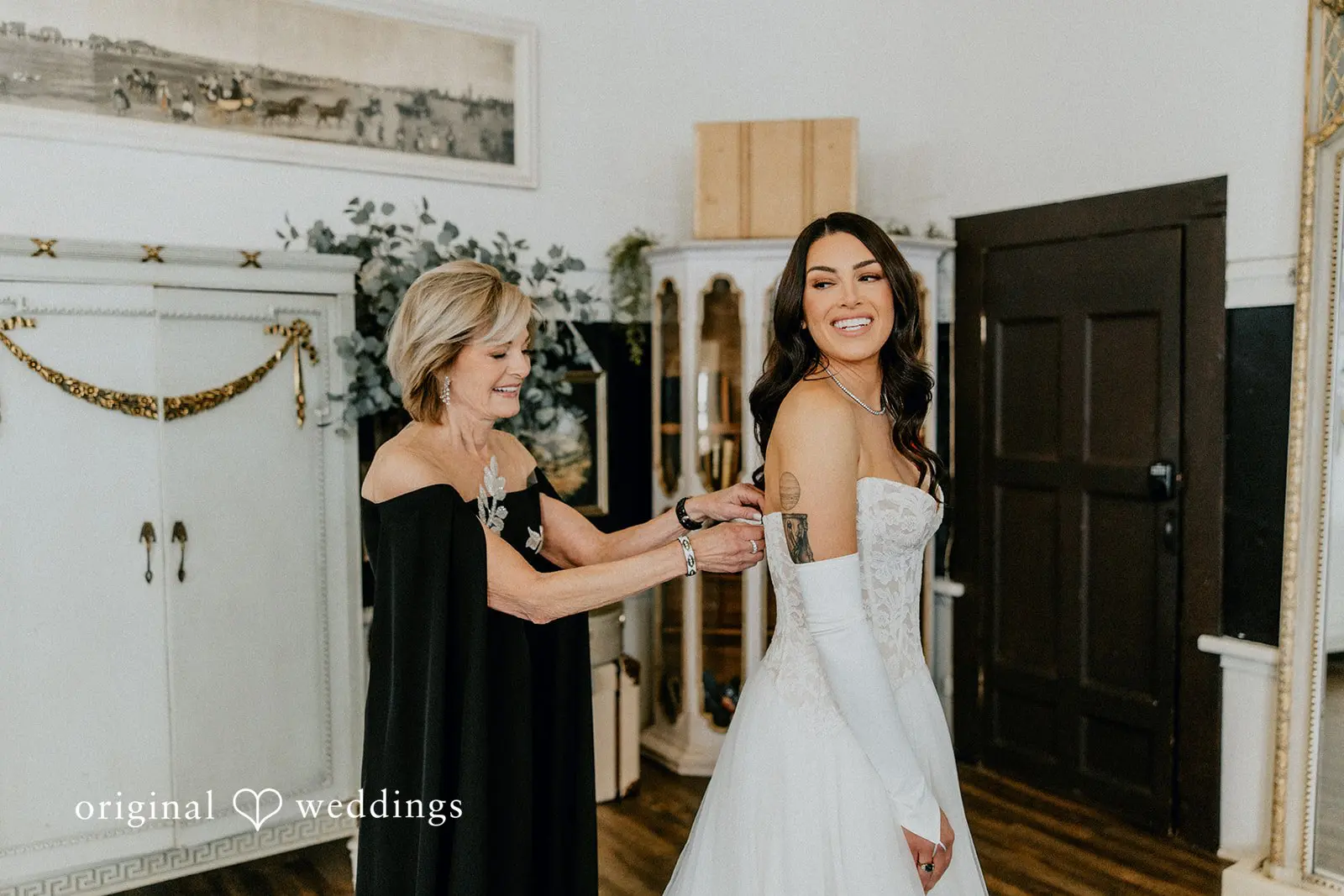 Lauren + Kaila Twin Oaks House Wedding // Lauren & Kaila -