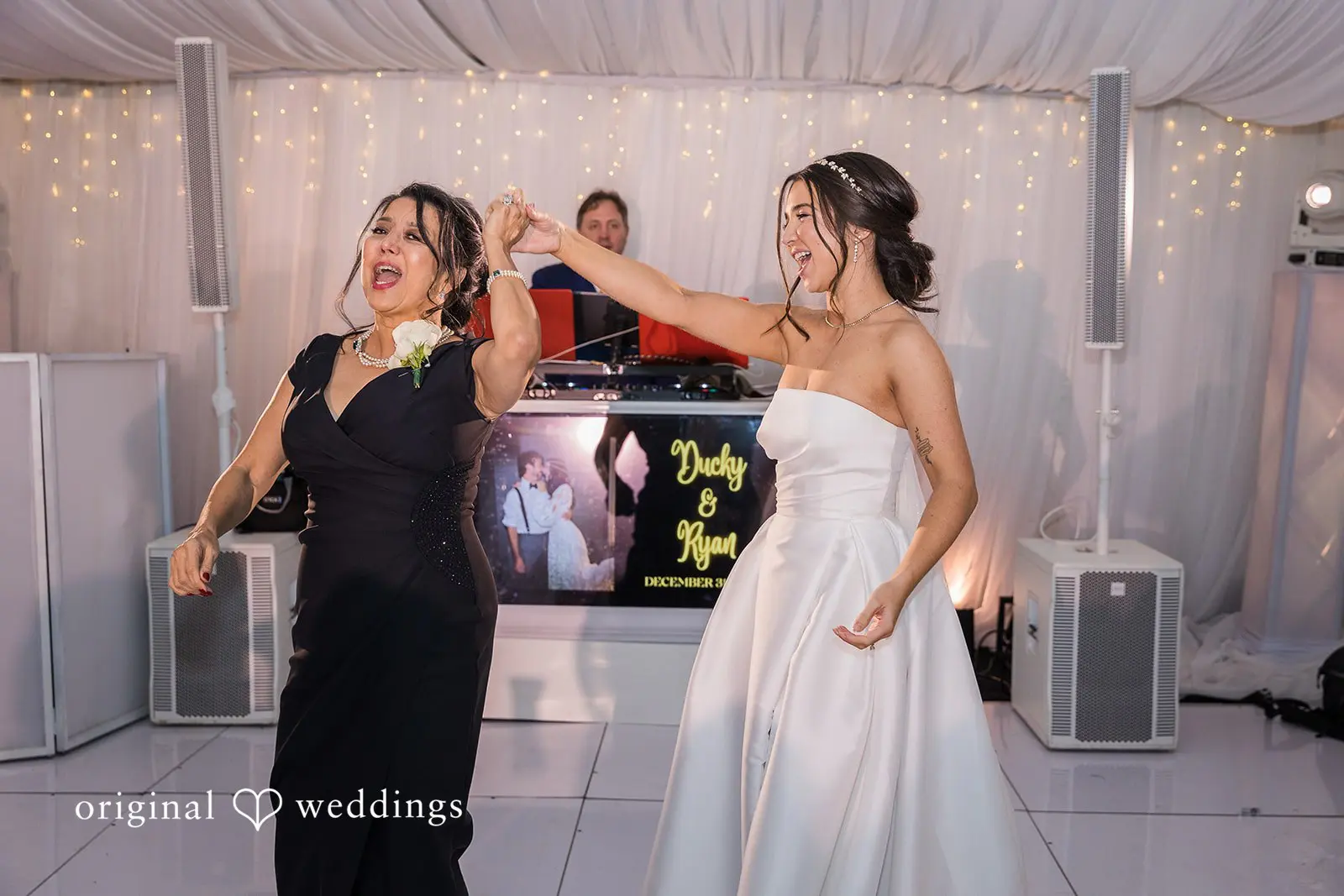 Washington, DC Backyard Wedding // Ducky & Ryan -