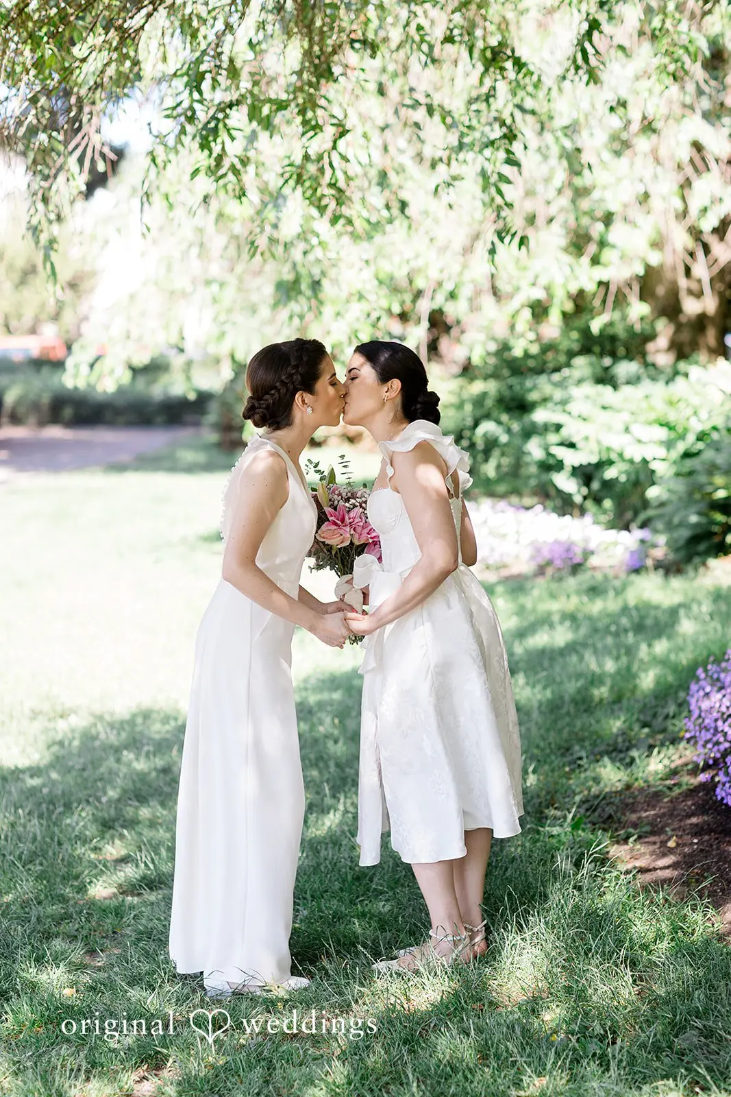Juliana + Andrea Volunteer Park Conservatory Wedding // Juliana & Andrea -