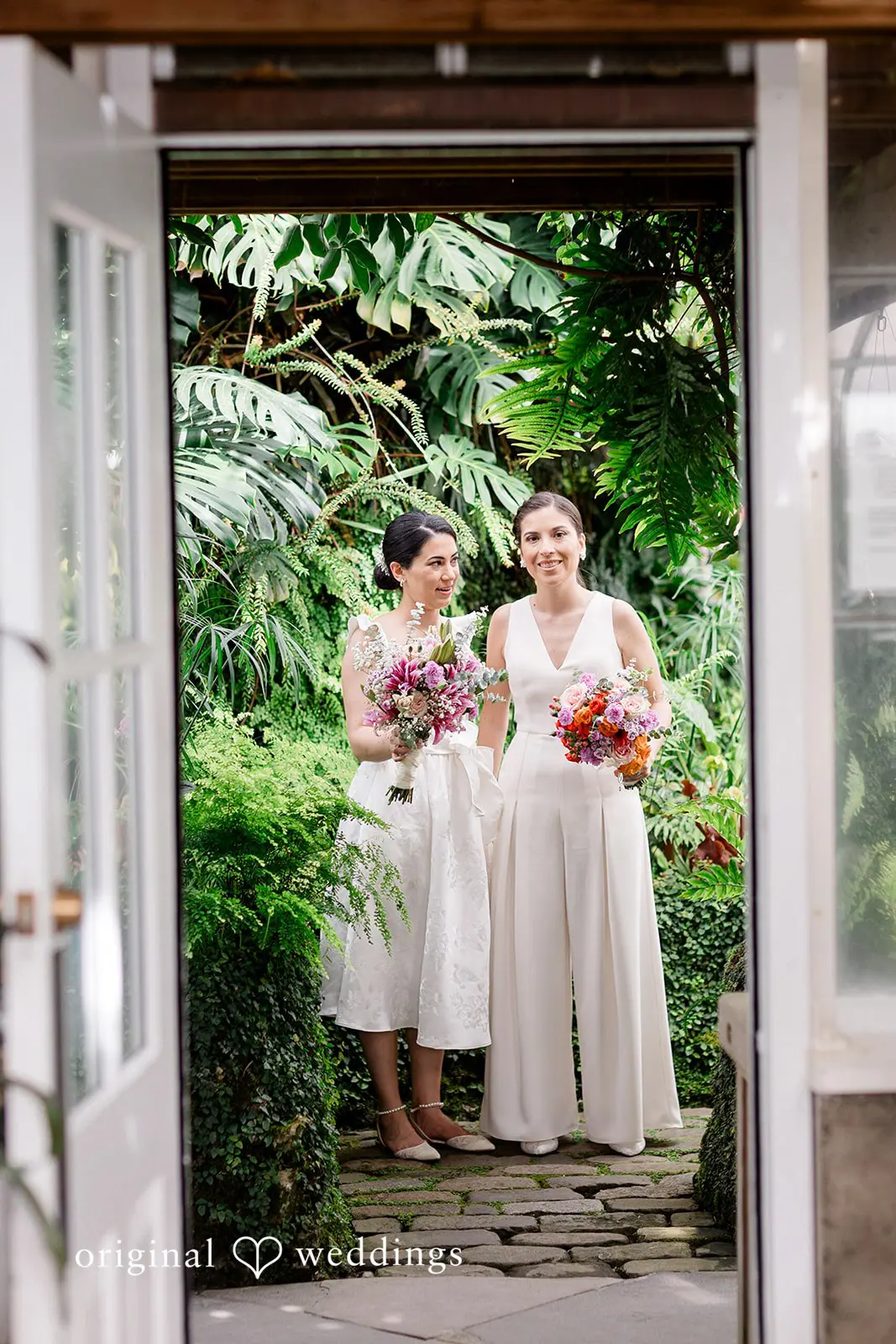 Juliana + Andrea Volunteer Park Conservatory Wedding // Juliana & Andrea -