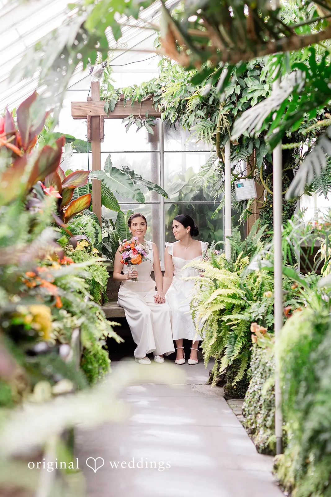 Juliana + Andrea Volunteer Park Conservatory Wedding // Juliana & Andrea -