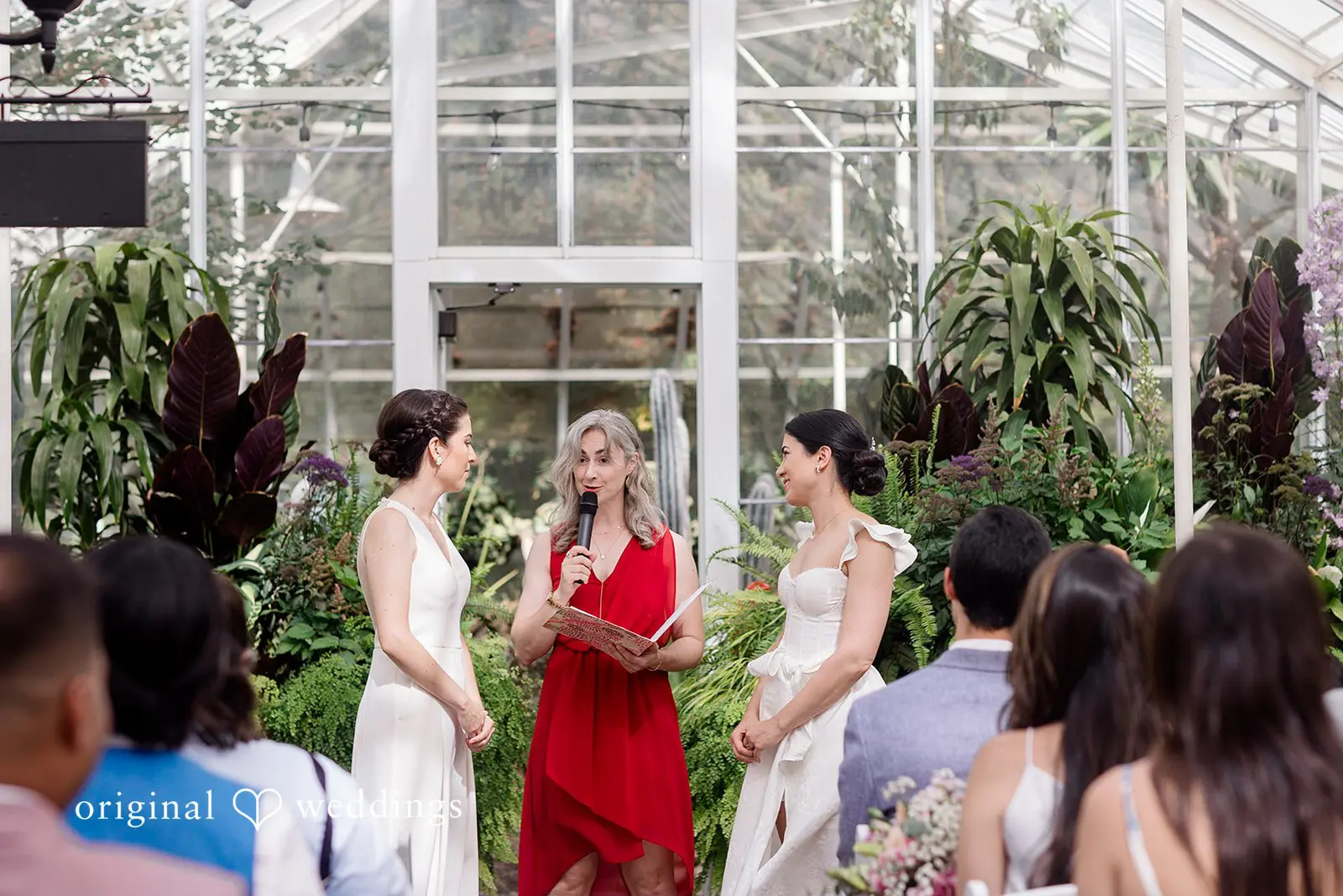 Juliana + Andrea Volunteer Park Conservatory Wedding // Juliana & Andrea -