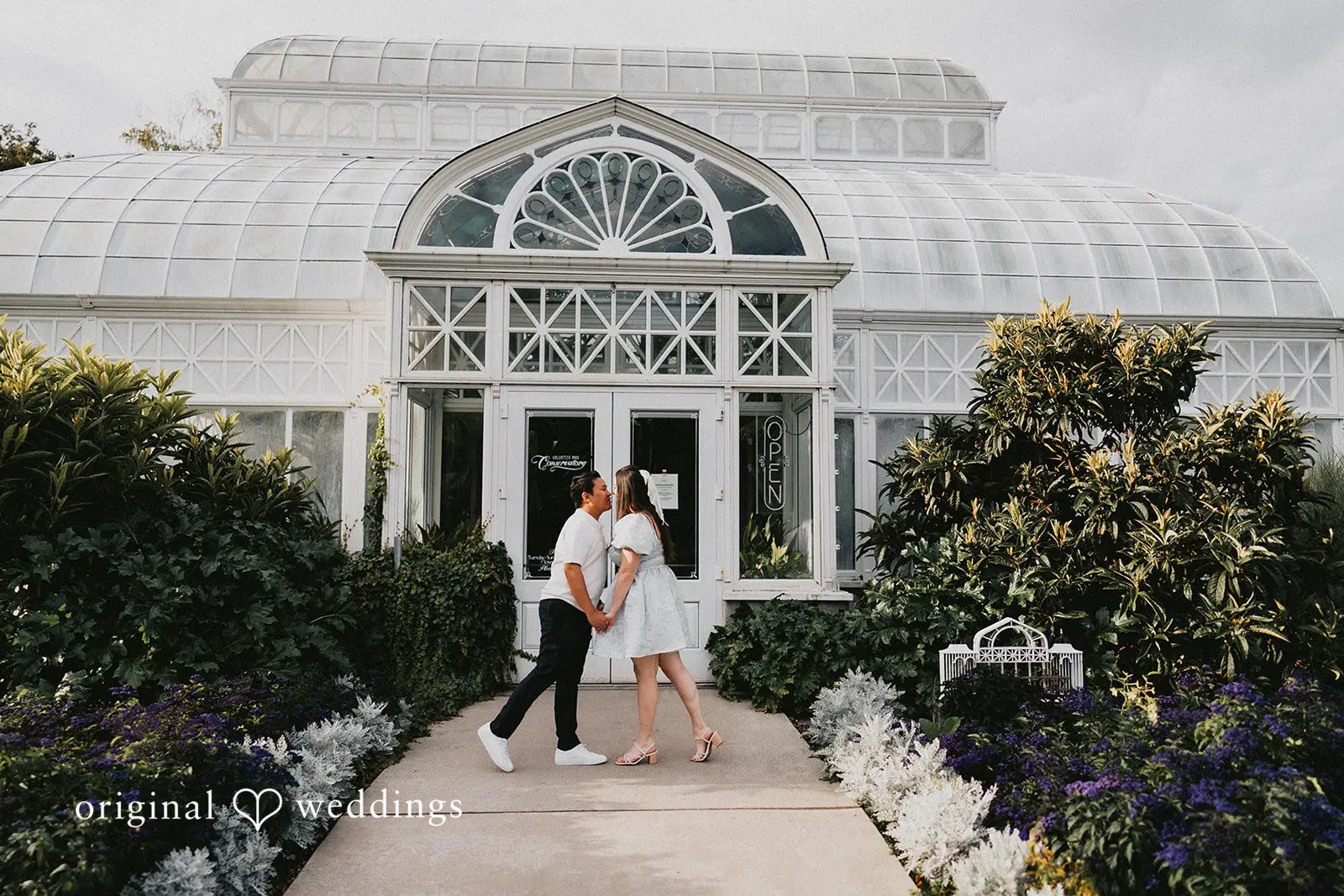 Kyaw + Laura Volunteer Park Engagement // Kyaw & Laura -