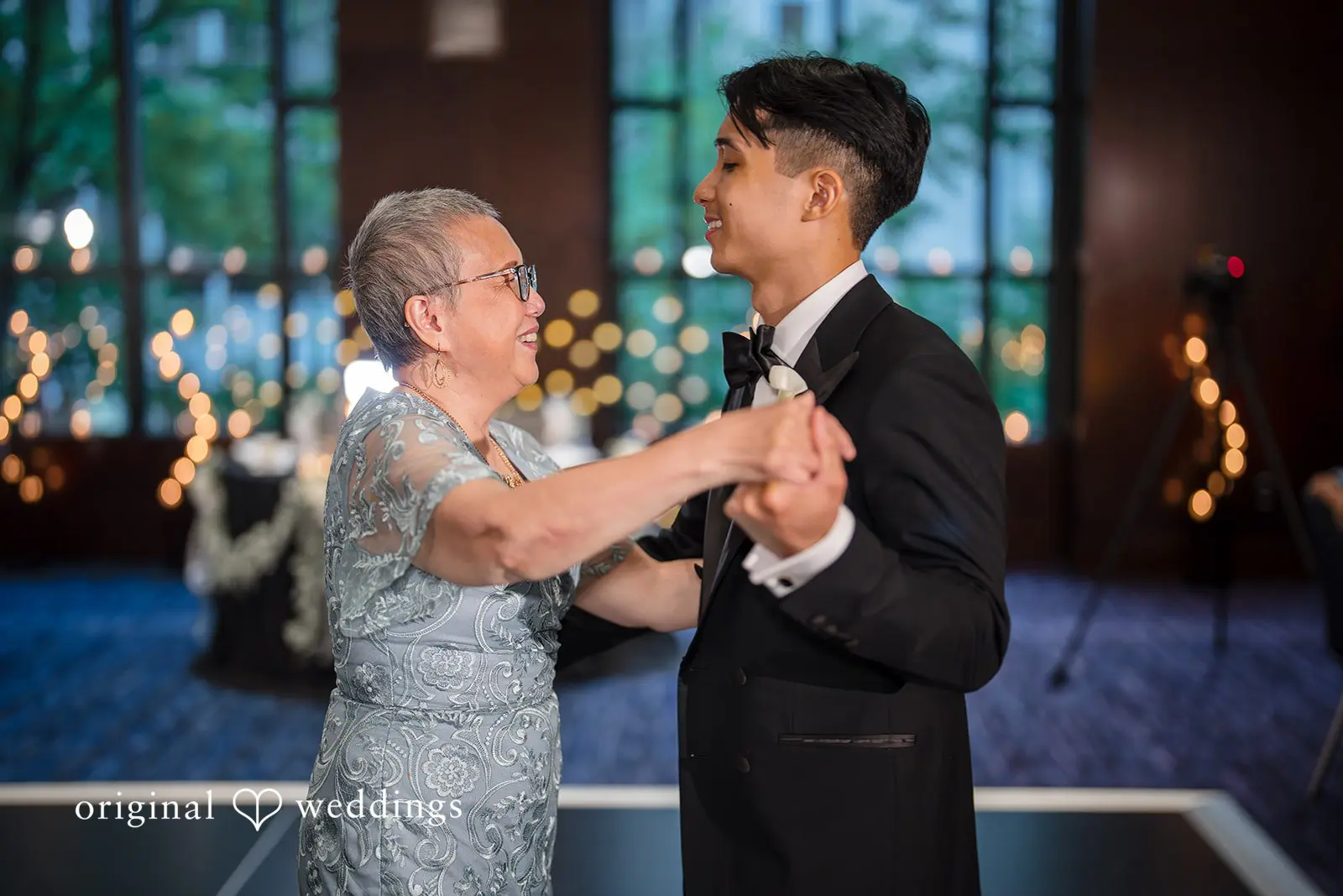 Kayla + Daniel W Seattle Wedding // Kayla & Daniel -