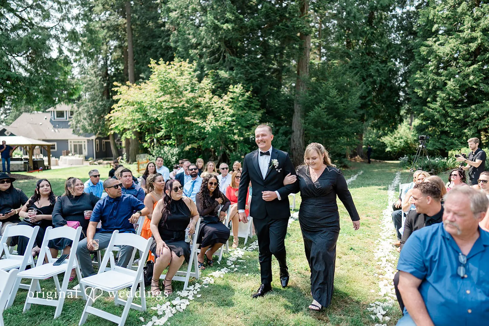 Washington Backyard Wedding // Karsyn & Joseph -