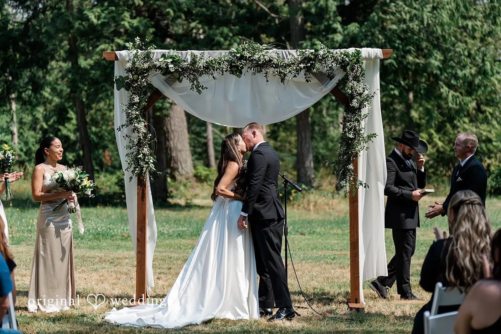 Washington Backyard Wedding // Karsyn & Joseph -