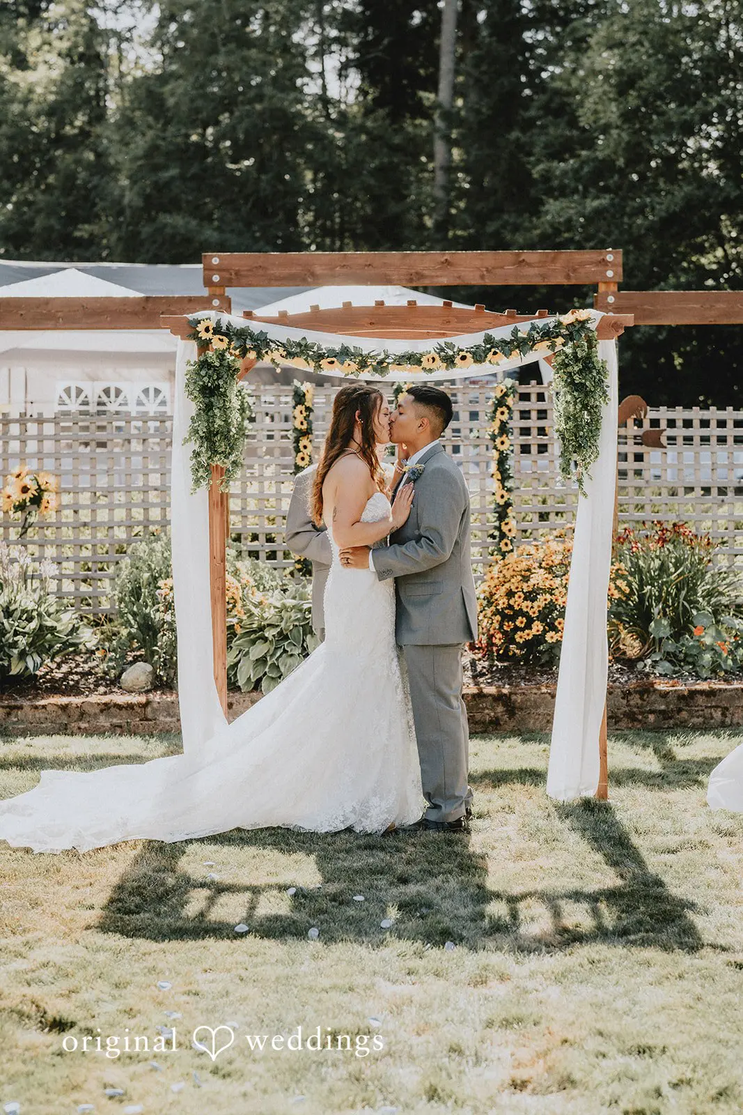 Washington Backyard Wedding // Maranda & Jose -
