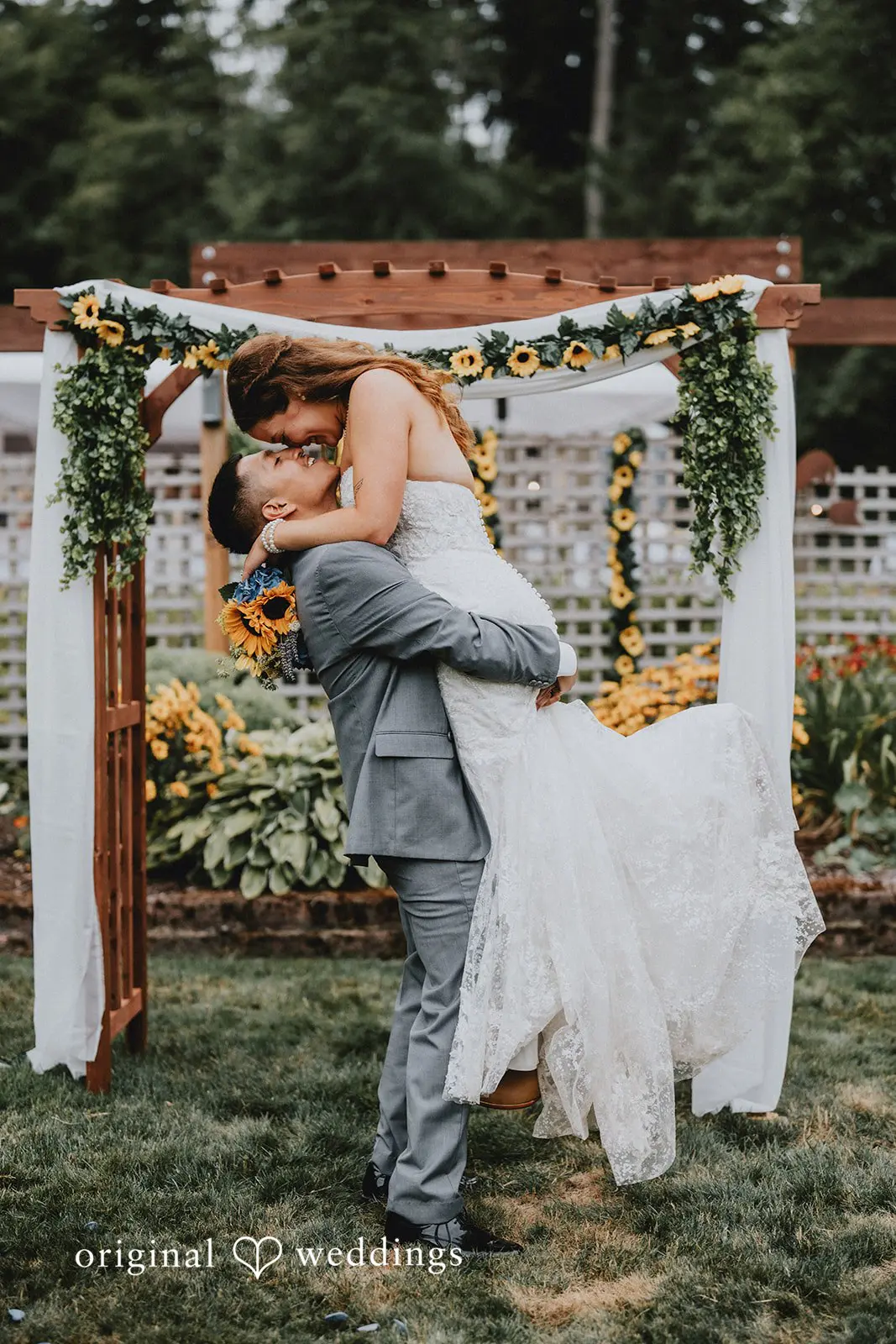 Washington Backyard Wedding // Maranda & Jose -