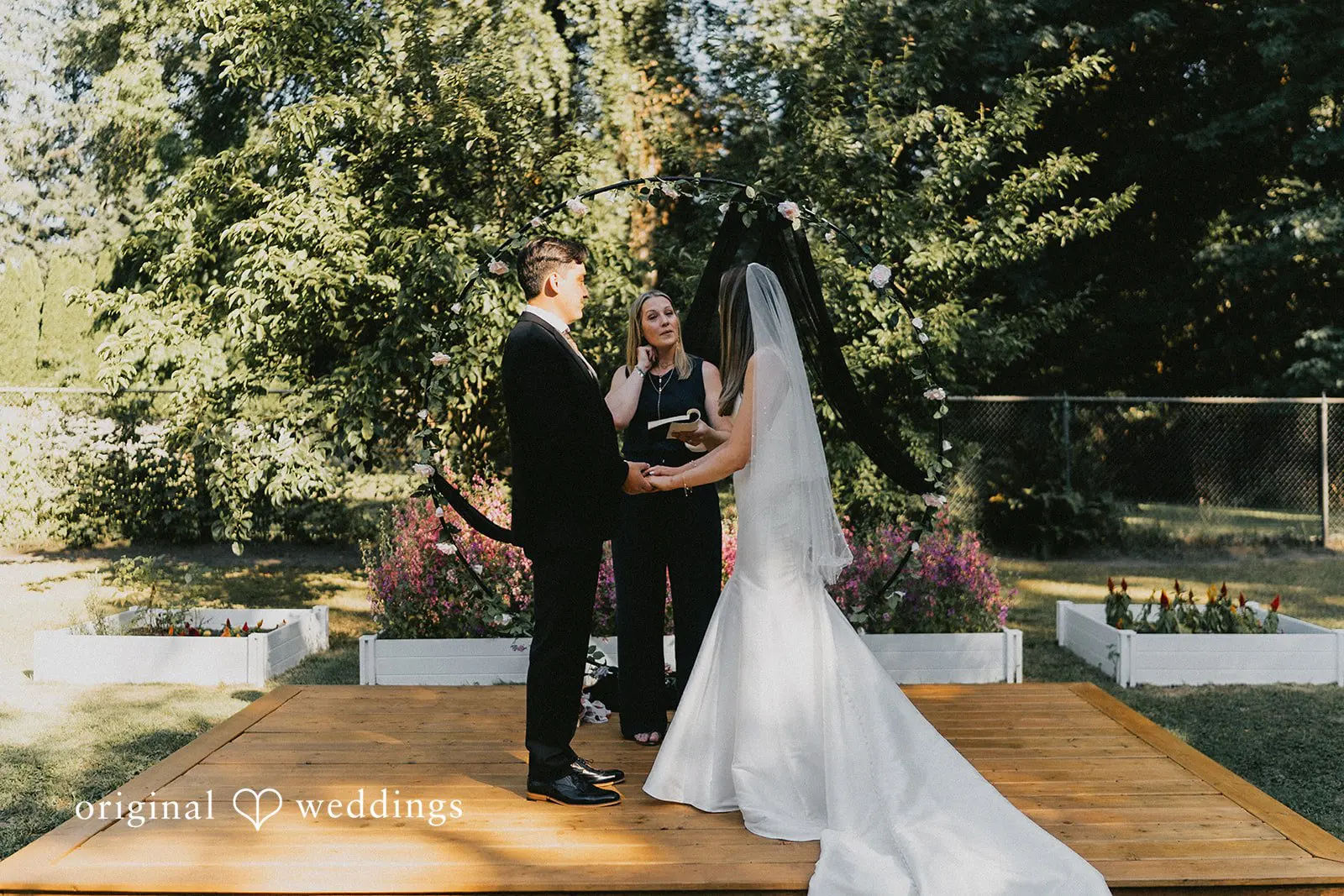Melanie + Darian Washington Backyard Wedding // Melanie & Darian -
