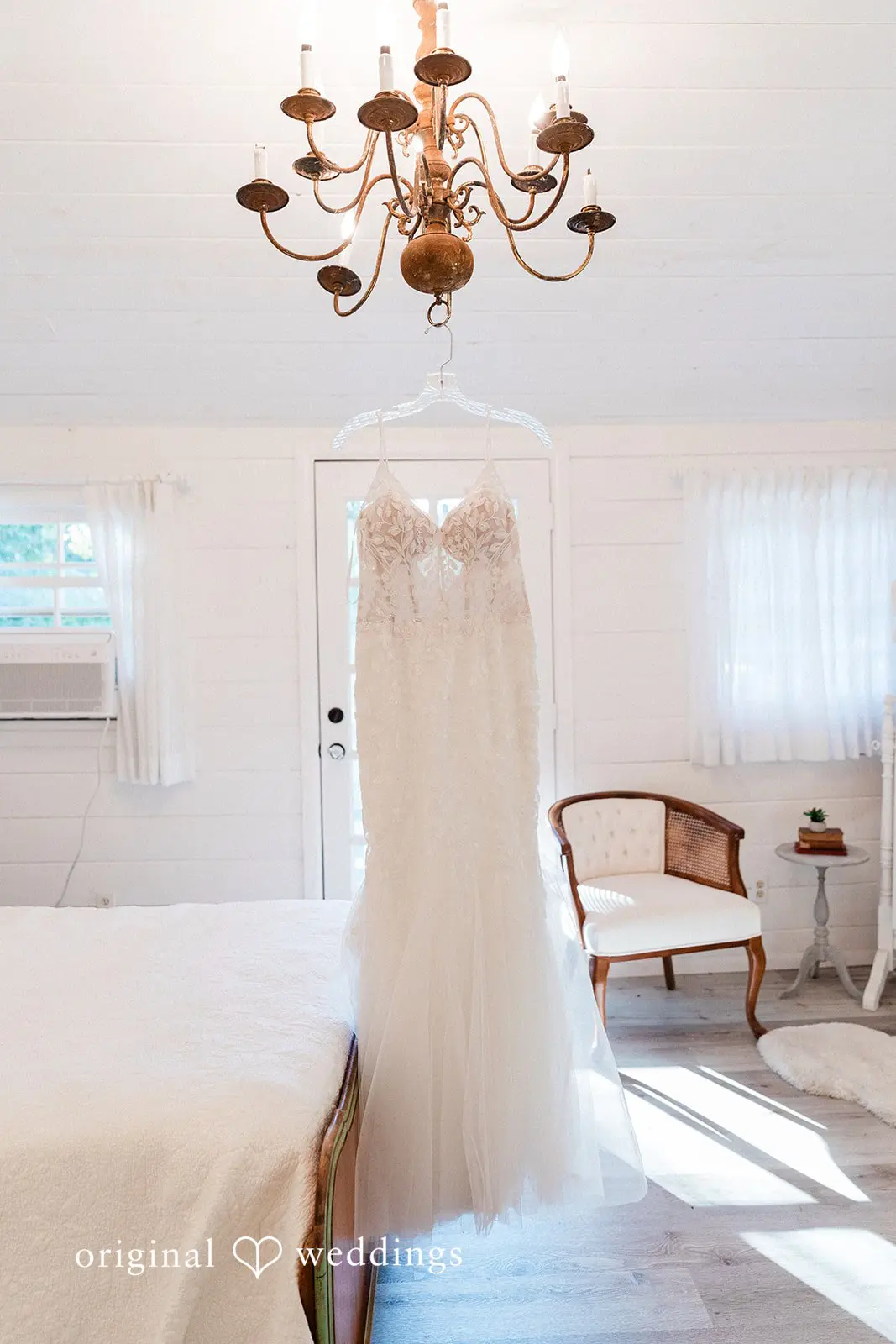 Christina + Fernando Whispering Oaks Chapel Wedding // Christina & Fernando -