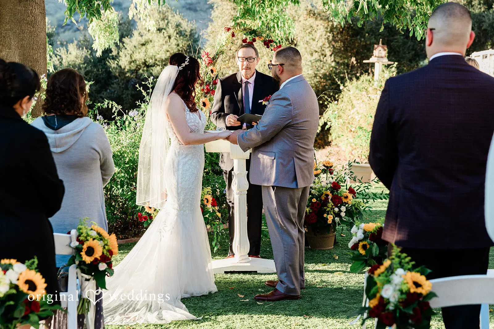 Christina + Fernando Whispering Oaks Chapel Wedding // Christina & Fernando -