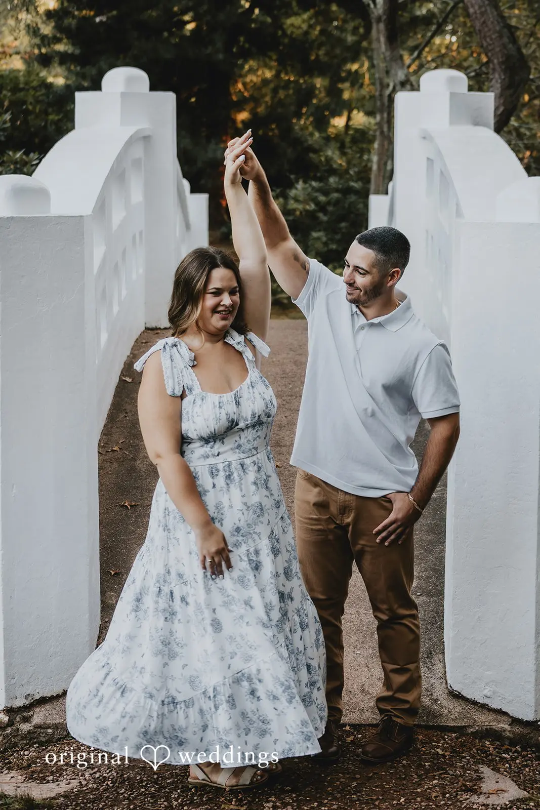Sarah + Christopher Wickham Park Engagement // Sarah & Christopher -