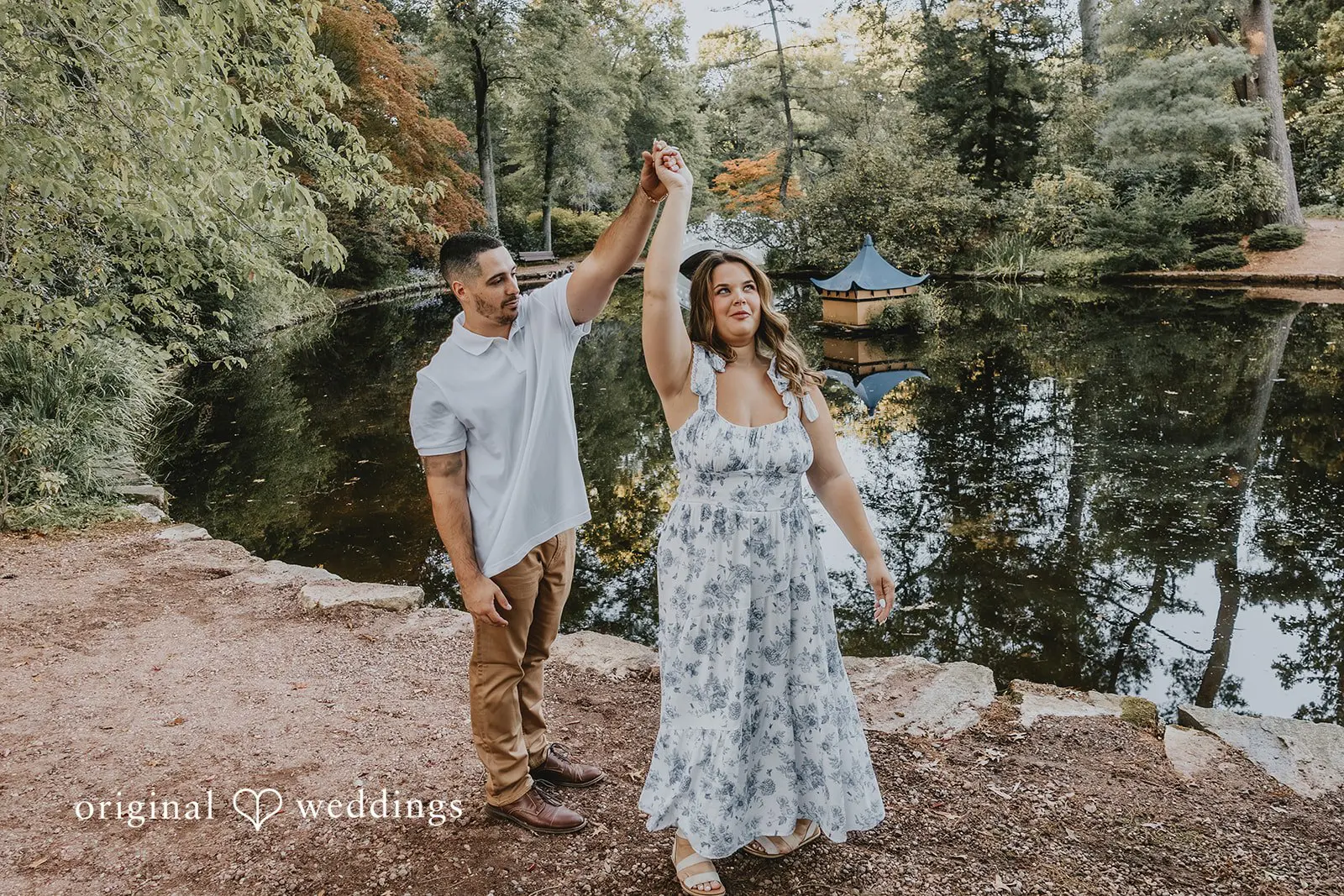 Sarah + Christopher Wickham Park Engagement // Sarah & Christopher -