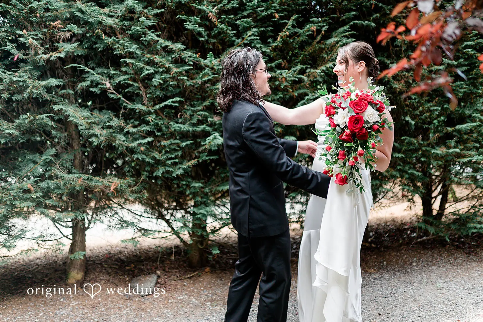 Brandon + Stephanie Winding Path Gardens Wedding // Brandon & Stephanie -