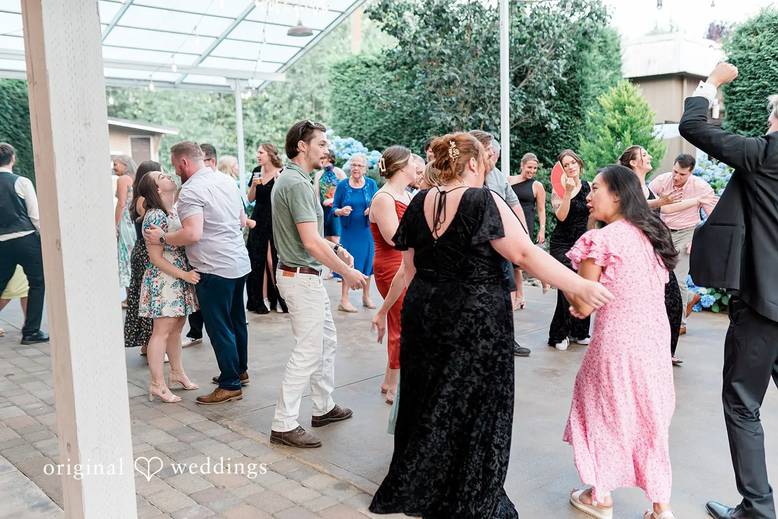 Brandon + Stephanie Winding Path Gardens Wedding // Brandon & Stephanie -