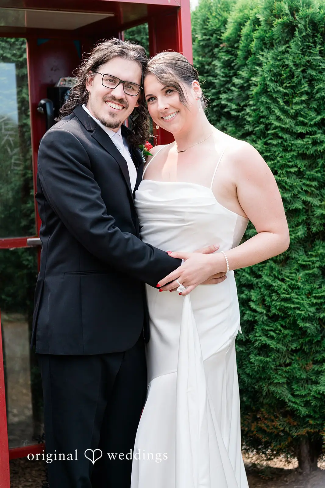 Brandon + Stephanie Winding Path Gardens Wedding // Brandon & Stephanie -
