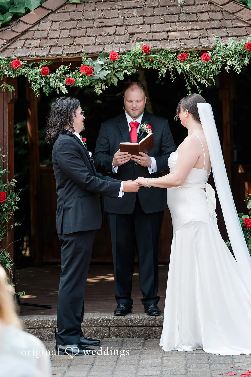 Brandon + Stephanie Winding Path Gardens Wedding // Brandon & Stephanie -