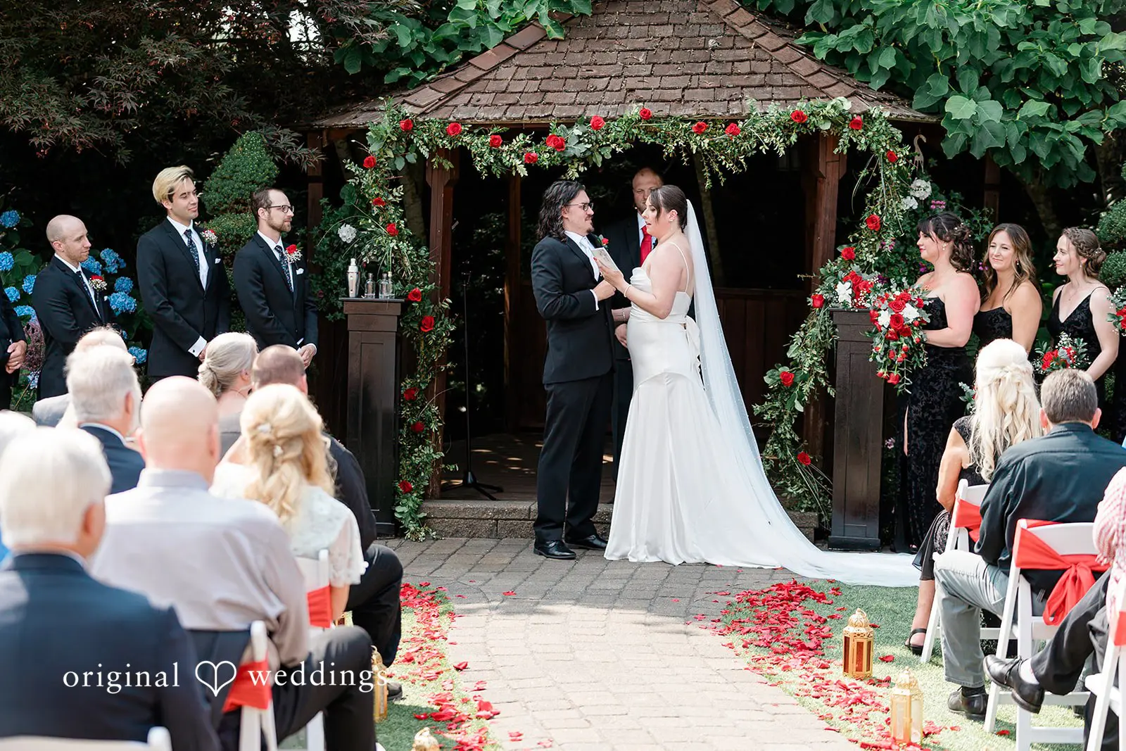Brandon + Stephanie Winding Path Gardens Wedding // Brandon & Stephanie -