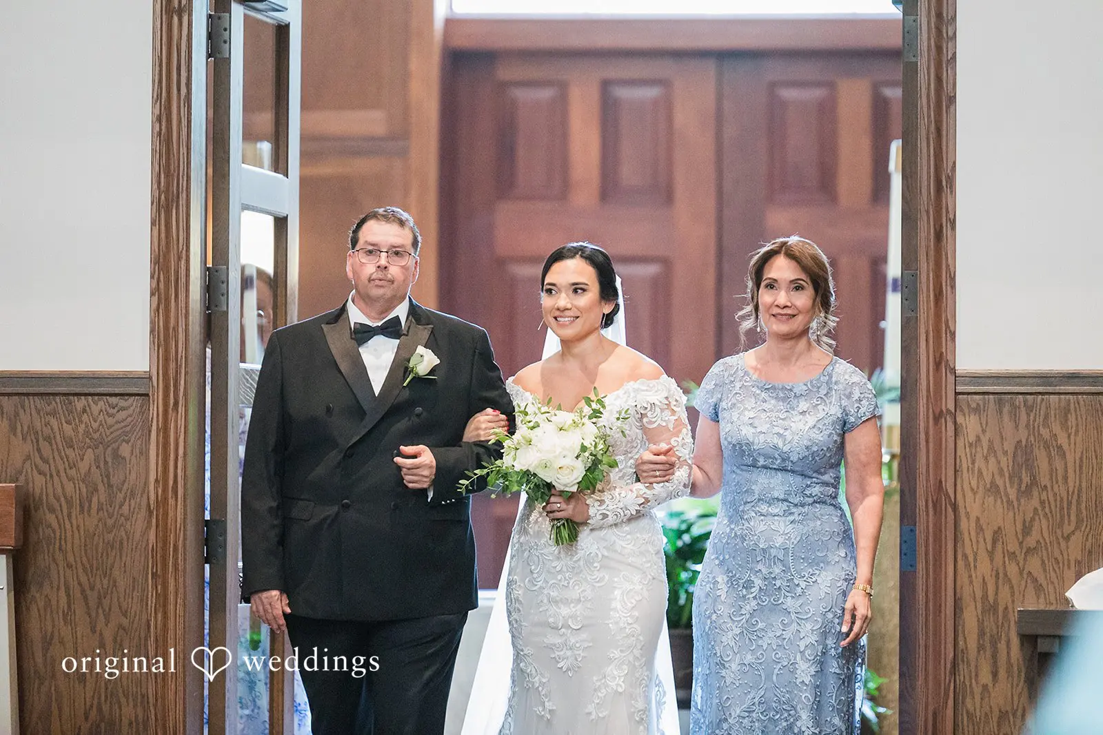 Angela + Kristopher Winter Park Farmer’s Market Wedding // Angela & Kristopher -