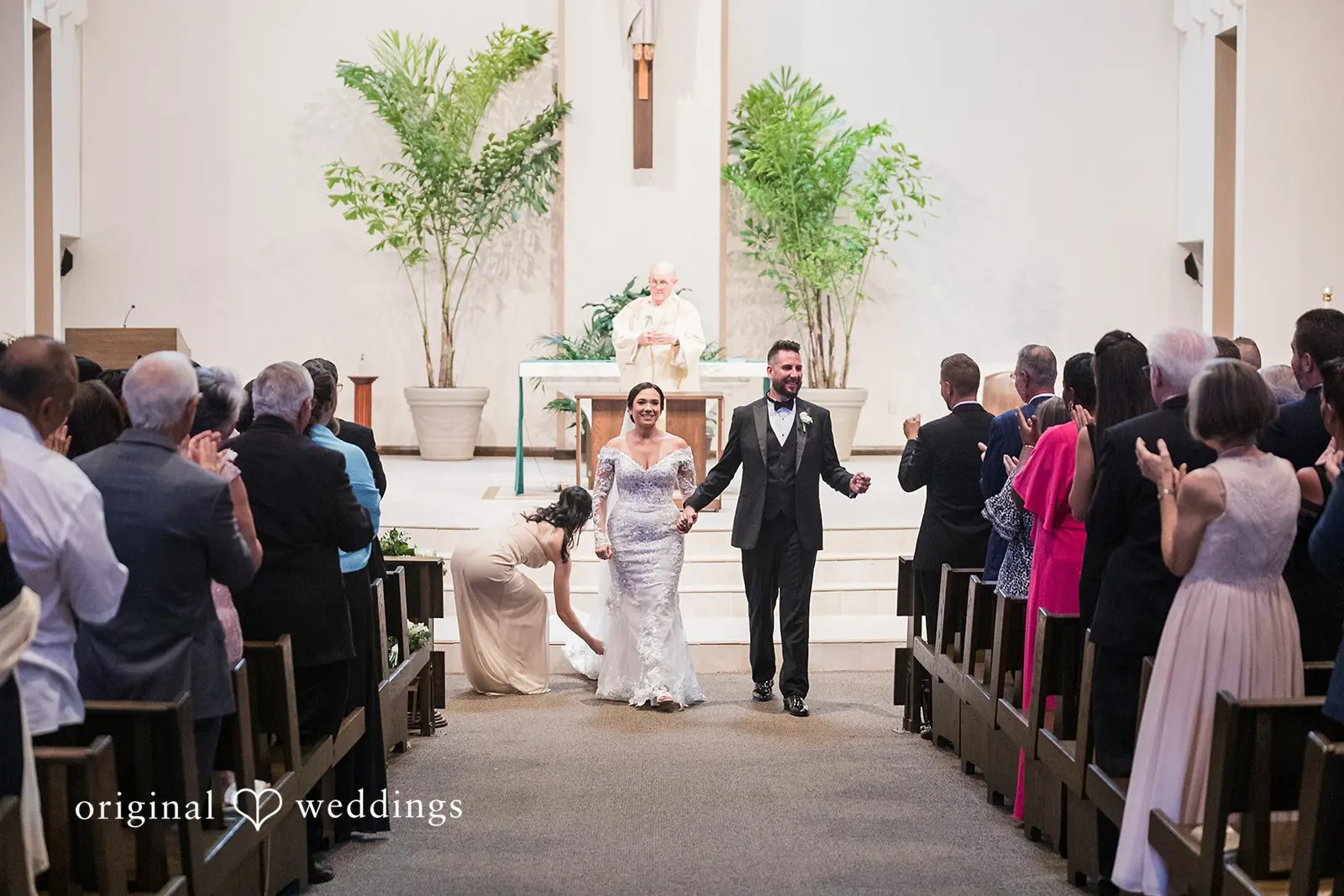 Angela + Kristopher Winter Park Farmer’s Market Wedding // Angela & Kristopher -