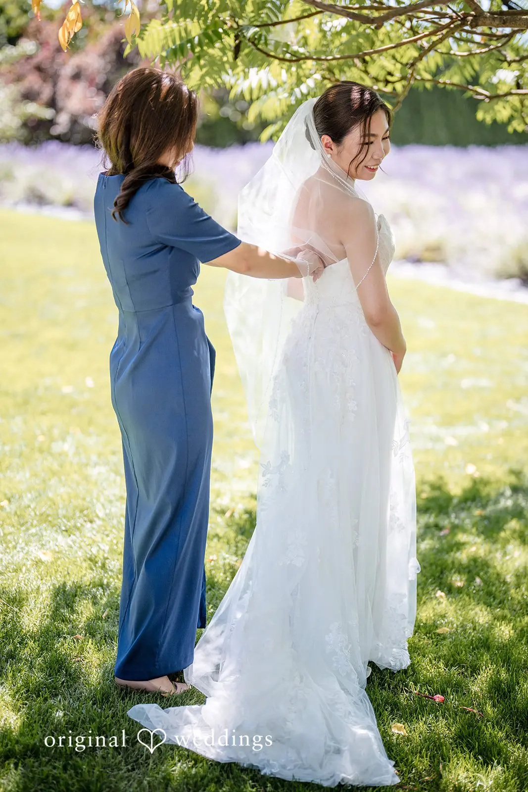 Woodinville Lavender Farm Wedding // Emily & Anthony -