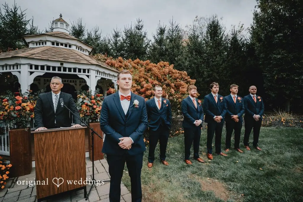 524__A9B4344-1 The Farmhouse Wedding // Angela & Logan -