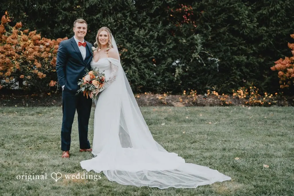 781__A922791-1 The Farmhouse Wedding // Angela & Logan -