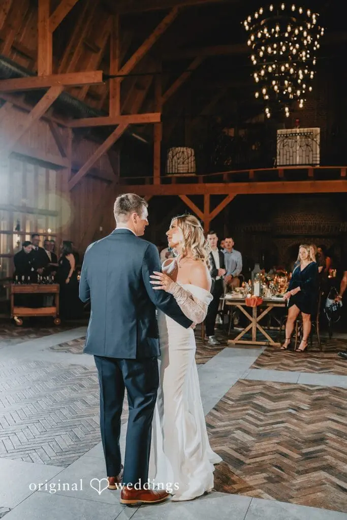 874__A922984 The Farmhouse Wedding // Angela & Logan -