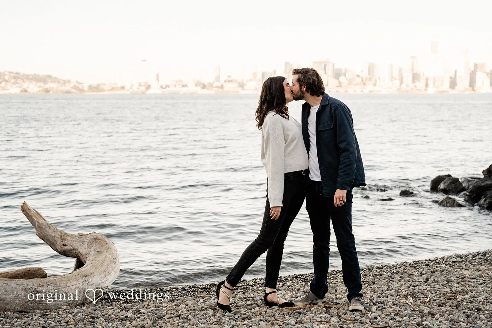 Gillian + Joshua Alki Beach Engagement // Gillian & Joshua -