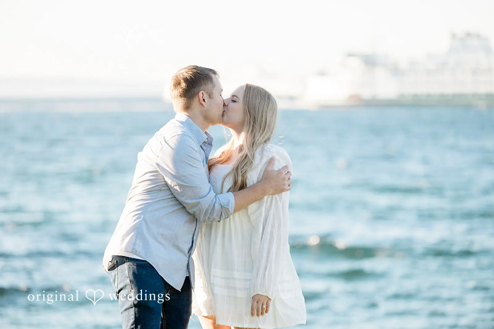 Tracey + Zachary Alki Beach Pier Engagement // Tracey & Zachary -
