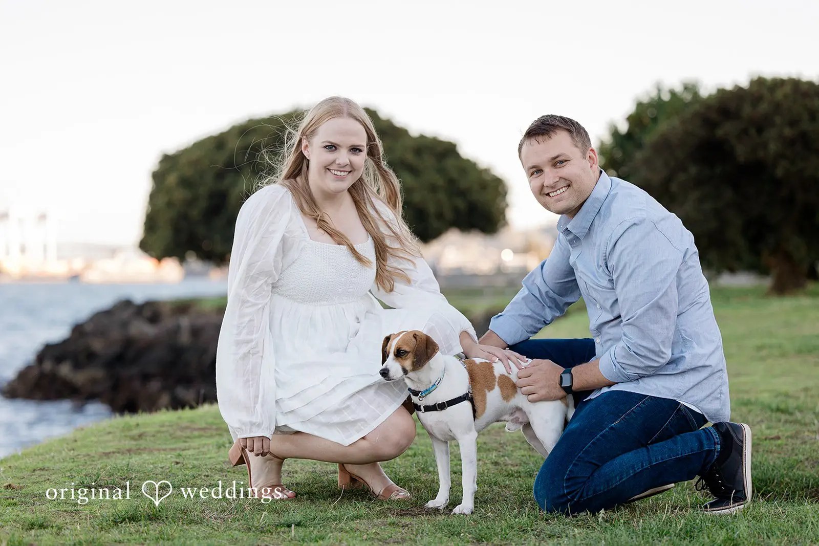 Tracey + Zachary Alki Beach Pier Engagement // Tracey & Zachary -