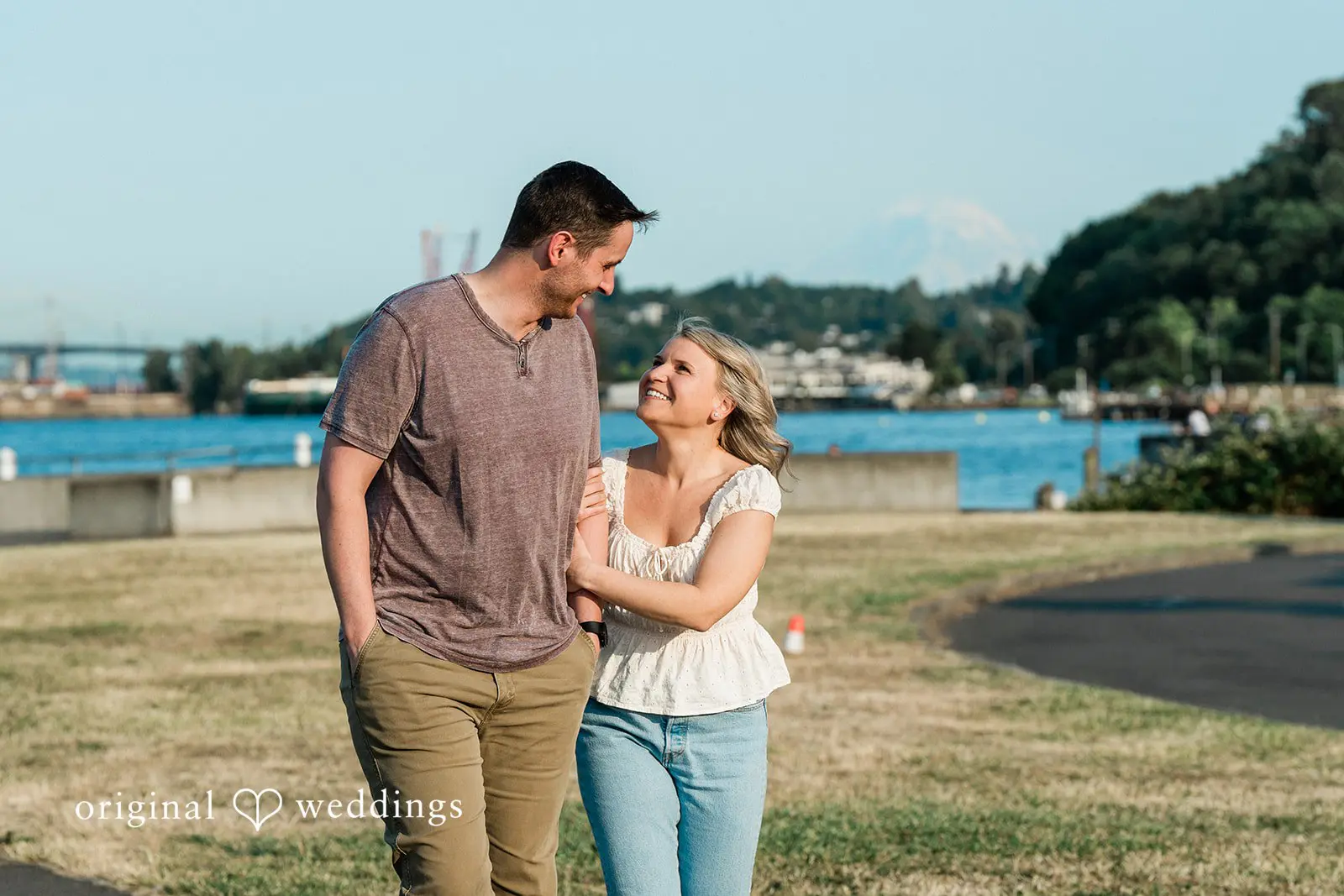 Delany + Ryan Alki Boat Launch Engagement // Delany & Ryan -