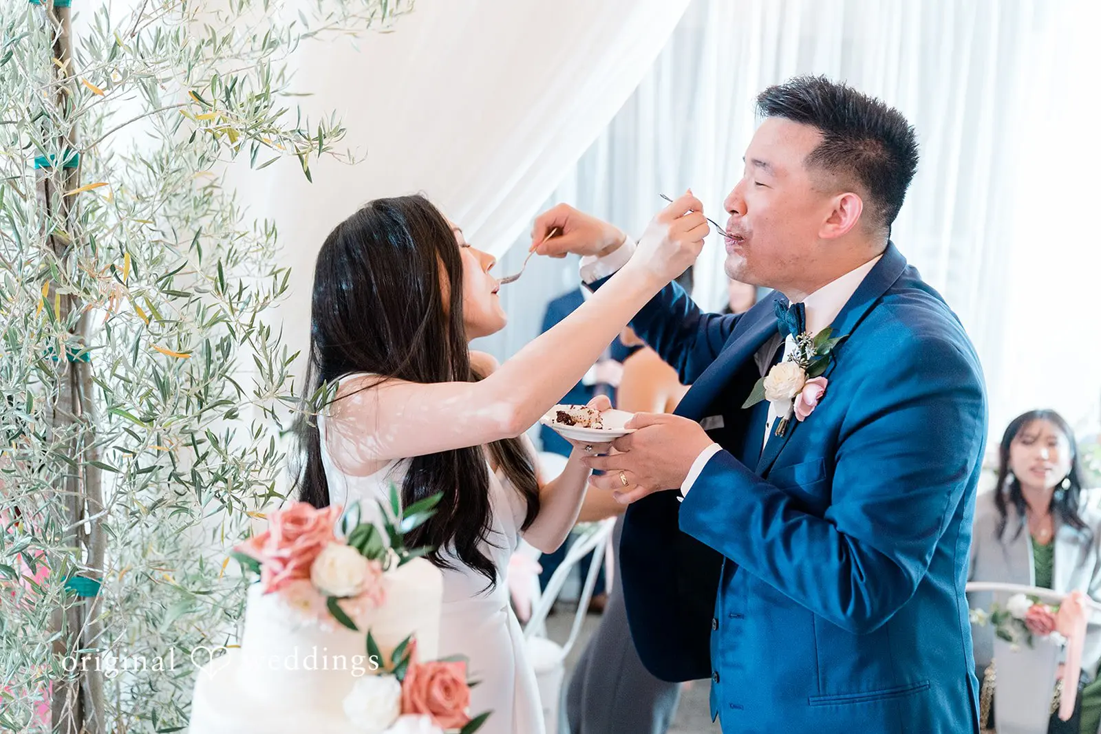 Angela + Andrew Aracely Cafe at Treasure Island Wedding // Angela & Andrew -